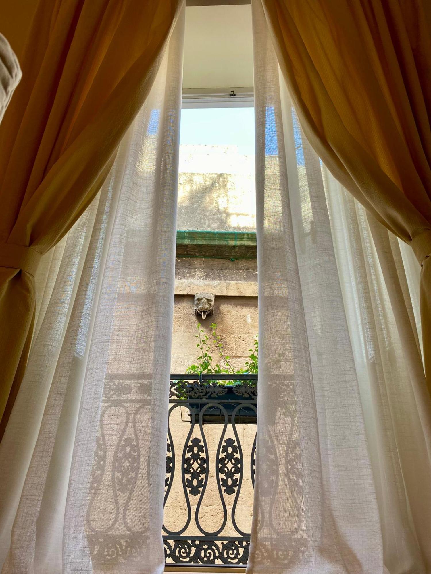 Hotel Akropolis - Museum Hotel Таранто Экстерьер фото